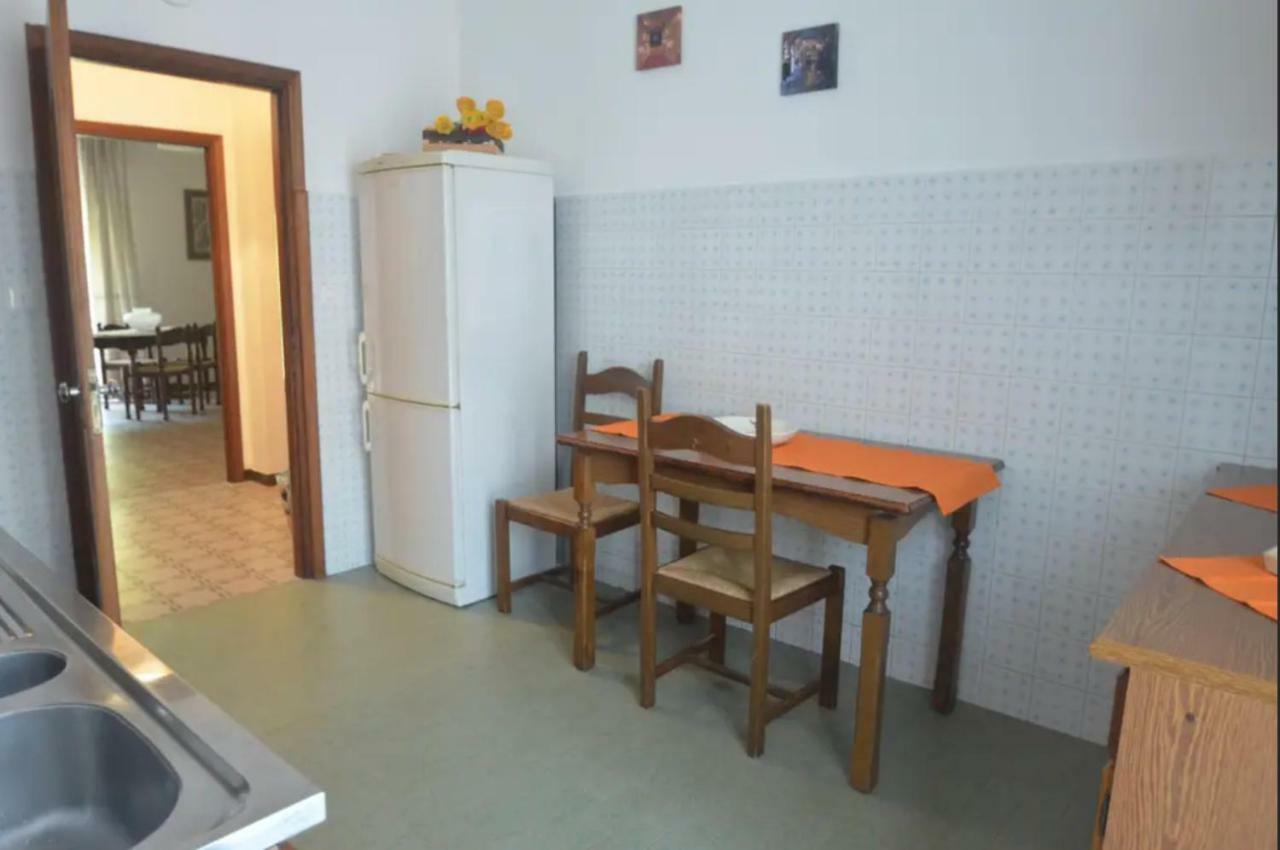 La Casa Di Gb Lägenhet Pieve di Teco Exteriör bild