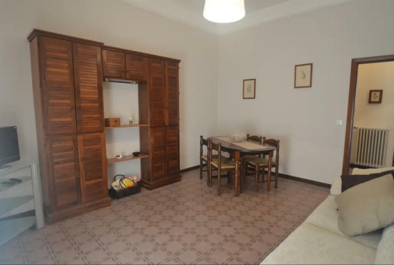 La Casa Di Gb Lägenhet Pieve di Teco Exteriör bild